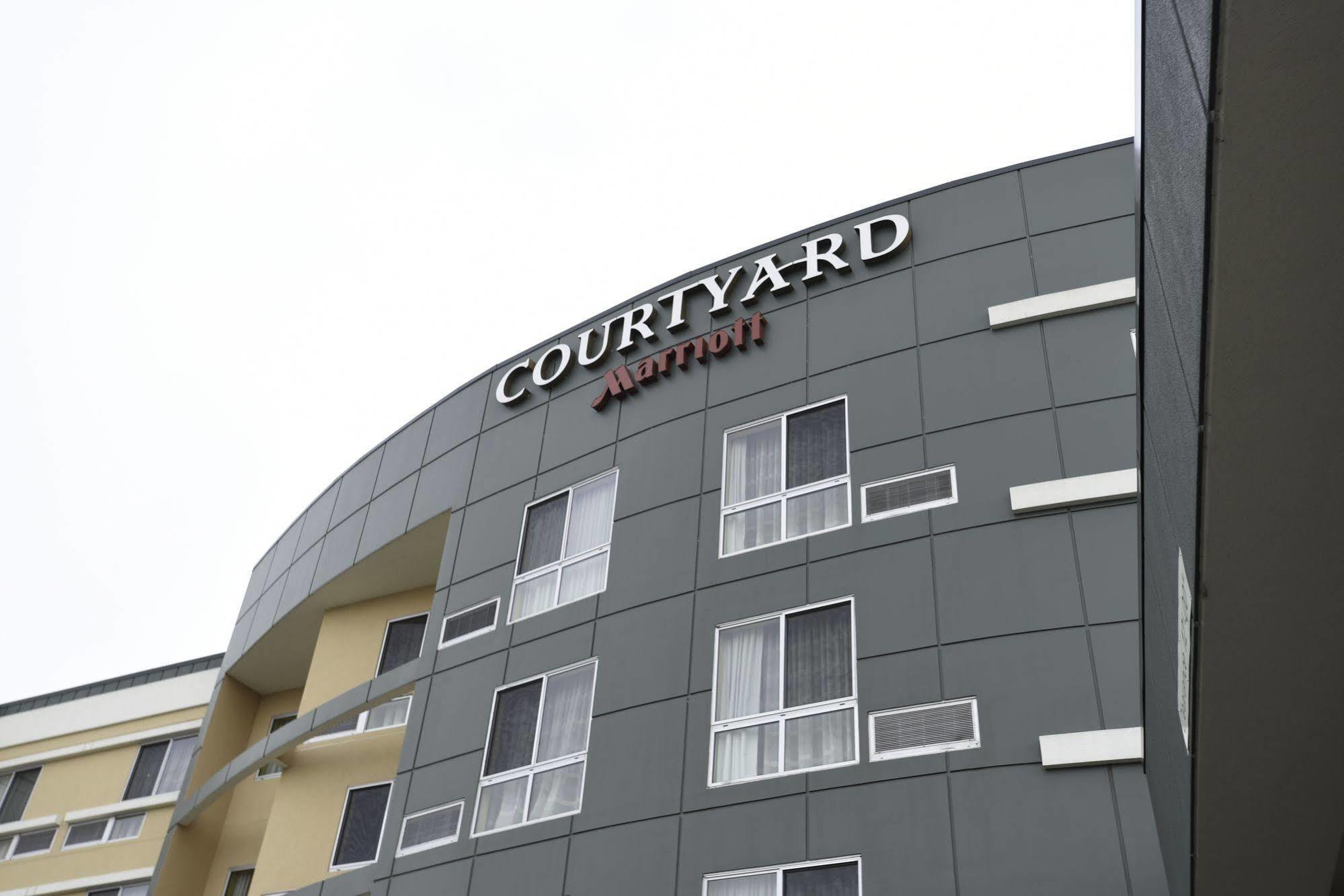 Courtyard By Marriott Evansville East Exterior photo
